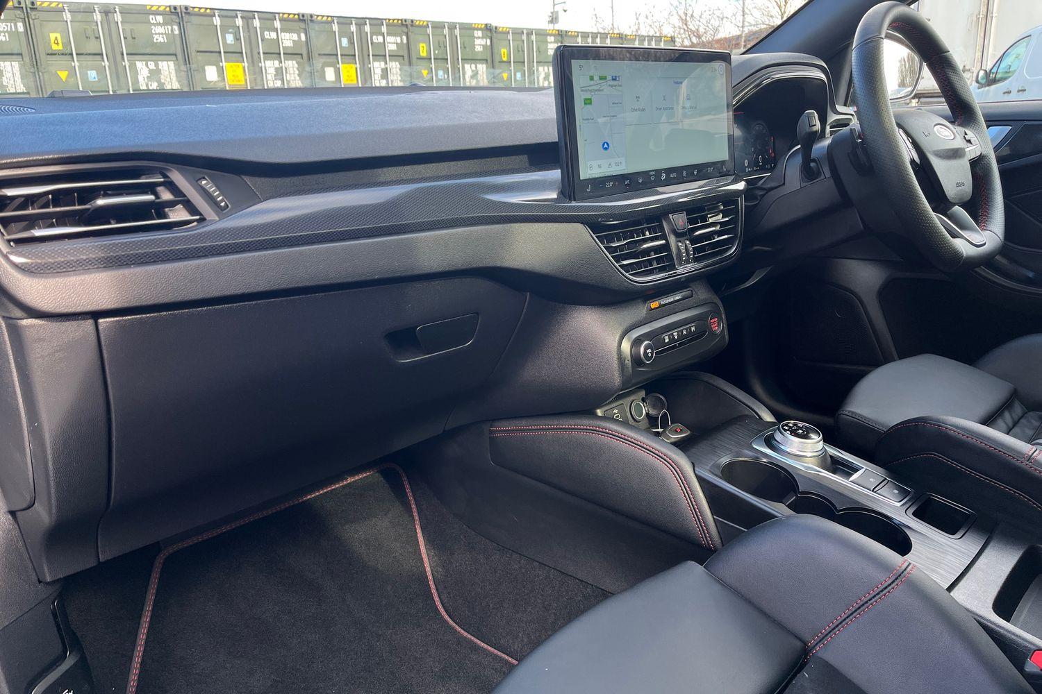 Ford FOCUS Photo 17