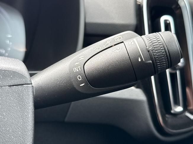 VOLVO Xc40 Photo 50