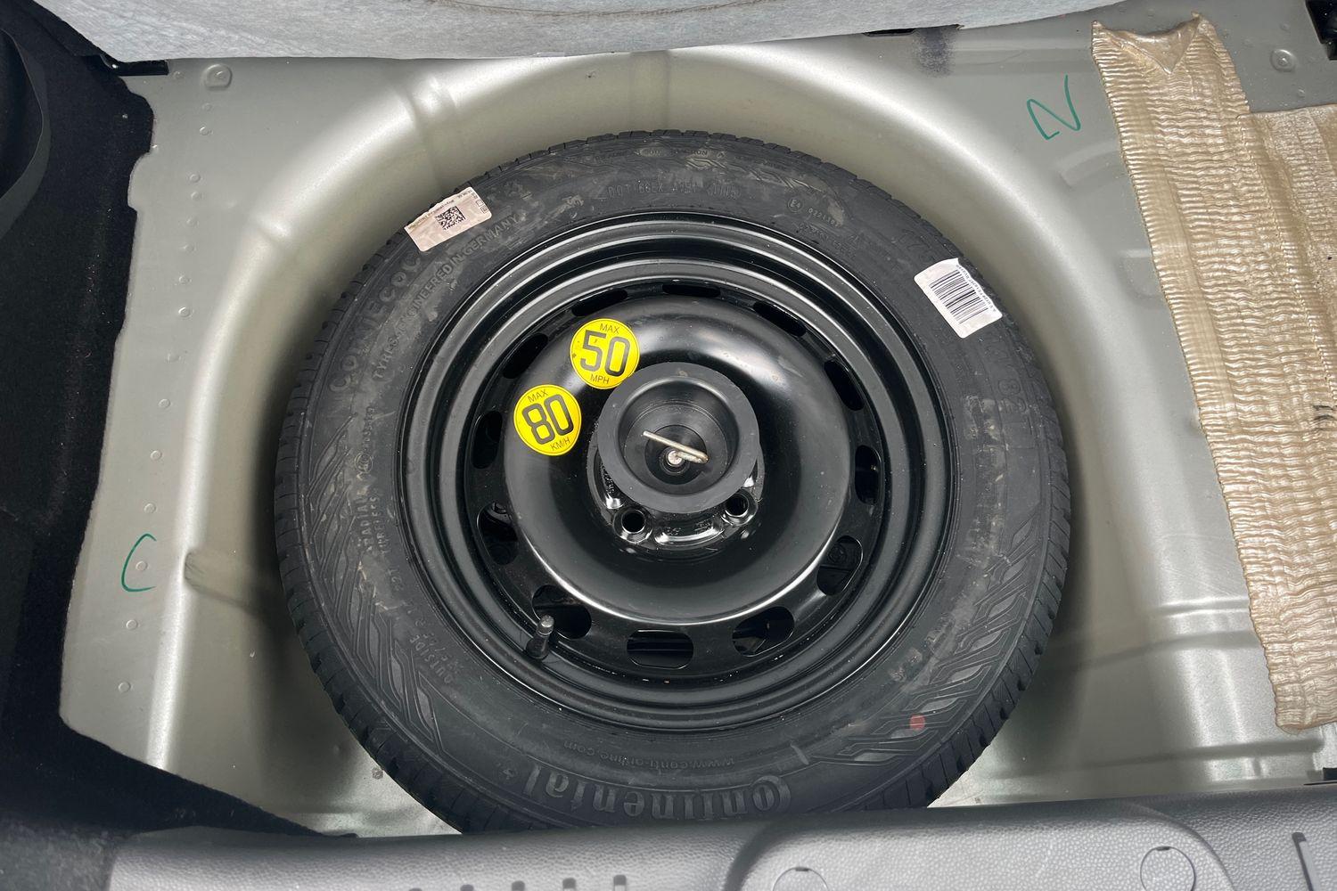Ford FIESTA Photo 30