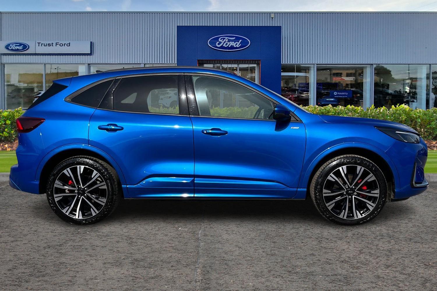Ford KUGA Photo 2