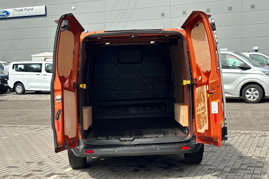 Used Ford TRANSIT CUSTOM CX22HFE 6
