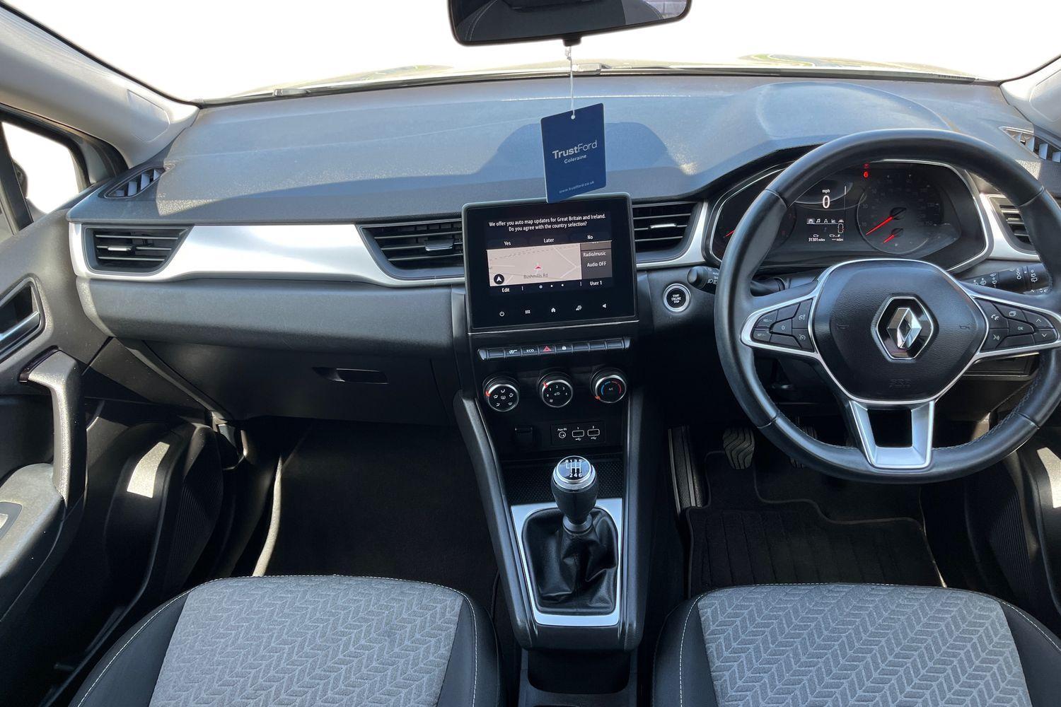 Renault CAPTUR Photo 9