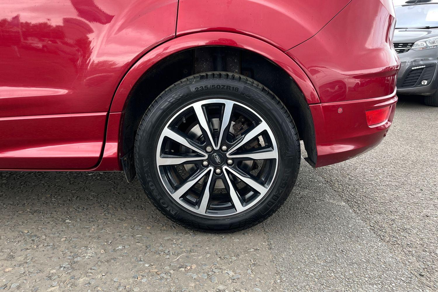 Ford KUGA Photo 7