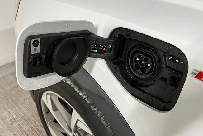 AUDI Q3 Photo 33