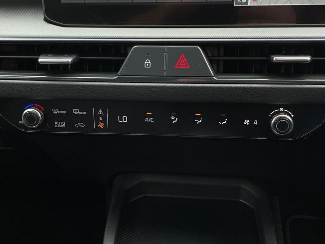 KIA Stonic Photo 42