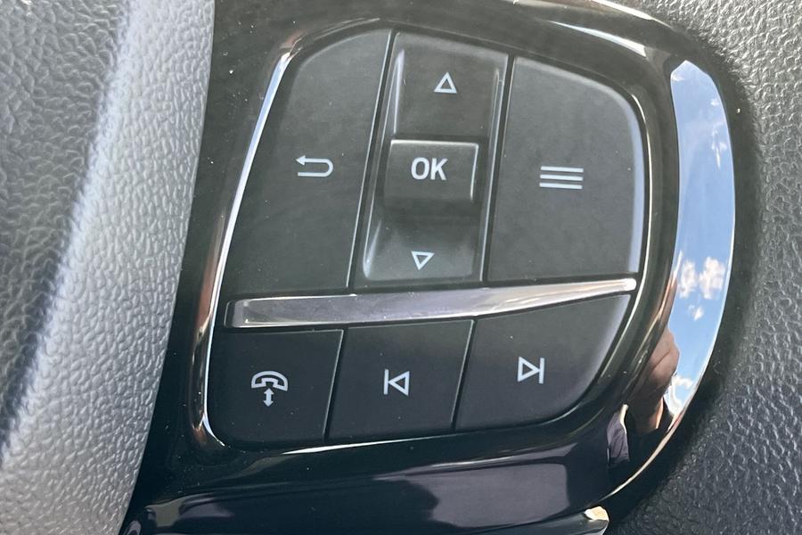Ford E-Transit Custom Photo autoimg-6943830ff8848567acbffb984761af41610449a2.jpg