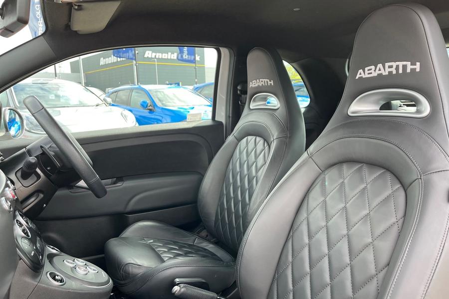 Abarth 595 Photo autoimg-6943a0374d384a4065624e3fb84346a44aa1b183.jpg