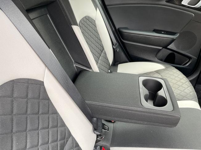 KIA Ceed Photo 49