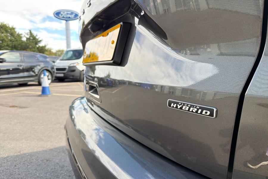 Ford KUGA Photo autoimg-69450cabc6c325c438405449060b81831226fa79.jpg