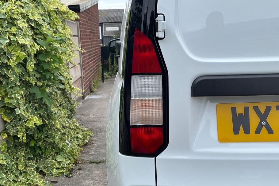Used Ford TRANSIT CONNECT WX75LXF 16