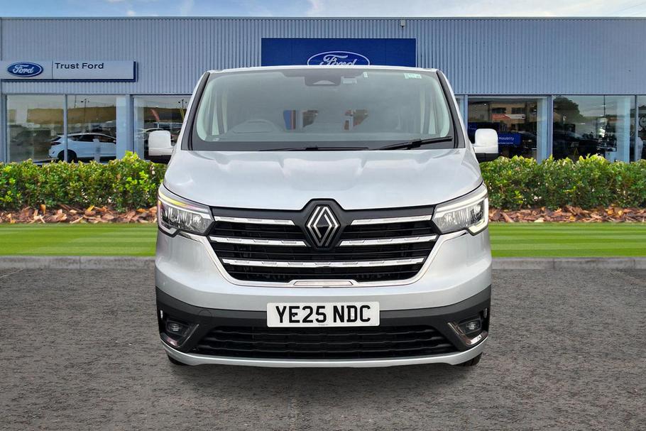 Used Renault Trafic YE25NDC 11