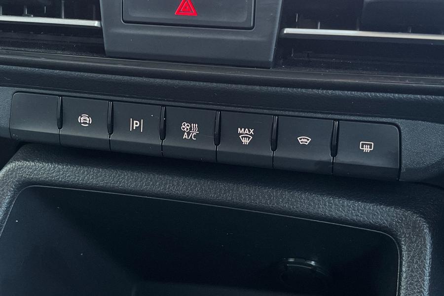 Ford TRANSIT CONNECT Photo autoimg-694e1b984fcd40cd881e040c3ee216d203e52314.jpg