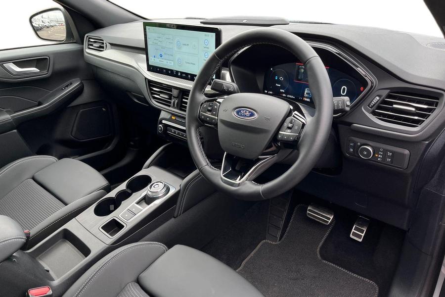 Ford KUGA Photo autoimg-694e4e1315d7c7156e2bf47e9a4a371eea081508.jpg