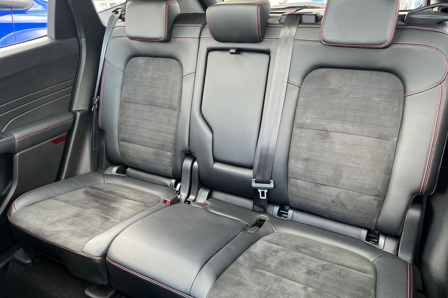Ford KUGA Photo autoimg-694f77033e690dd5e350adeb76db214c1567dc5f.jpg