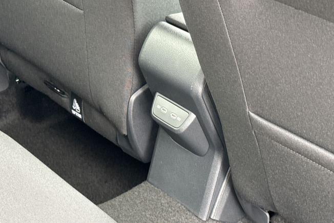 VOLKSWAGEN Polo Photo 49