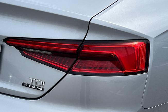 AUDI A5 Photo 18