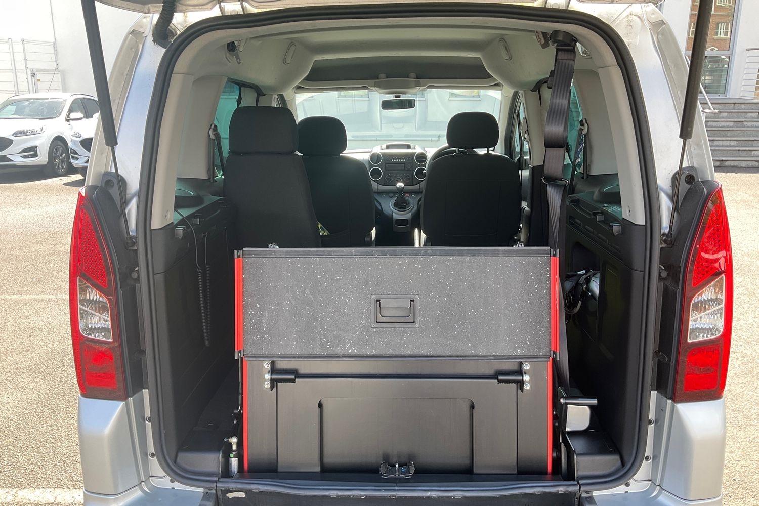 Peugeot Partner Tepee Photo 20