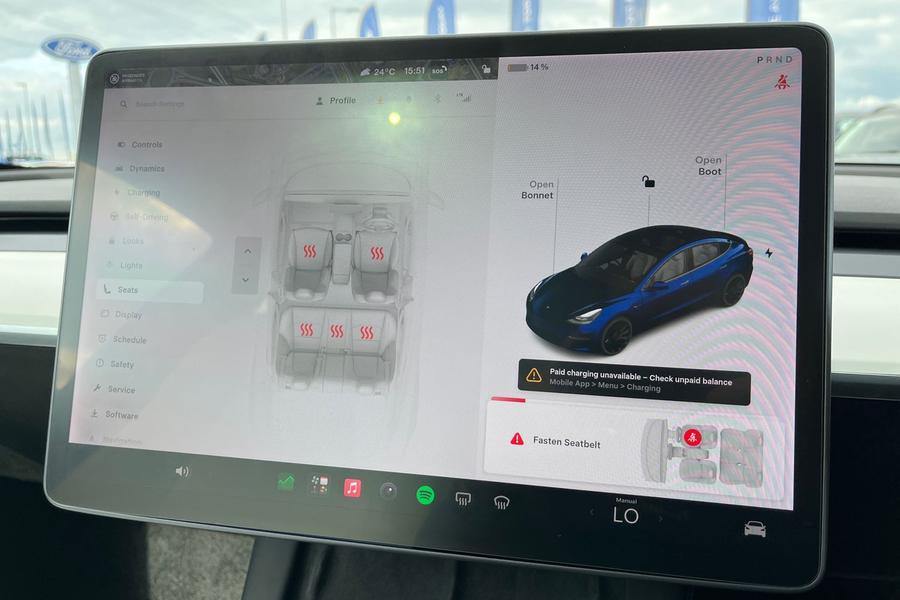 TESLA Model 3 Photo autoimg-6959b9910eb1cd59bdd2a55cd75be42a36da24ce.jpg