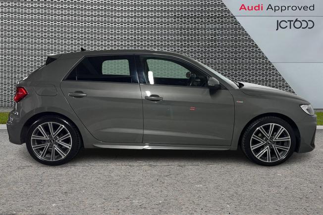 AUDI A1 Photo 4