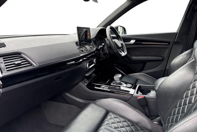 AUDI Q5 Photo 2