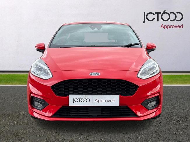 FORD Fiesta Photo 8