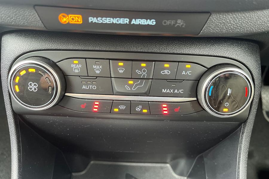 Ford FIESTA Photo autoimg-696f967c16da565a93d442529d1f5bdb86f6b2ac.jpg