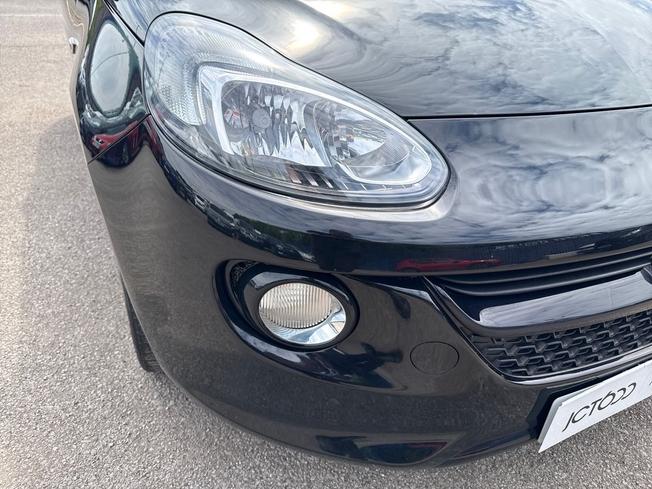 VAUXHALL Adam Photo 19