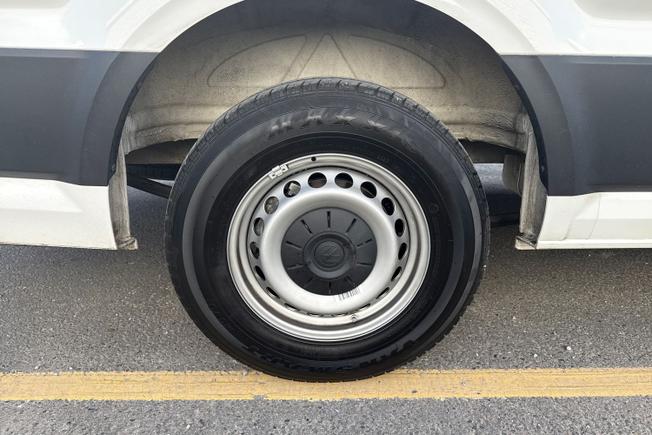 VOLKSWAGEN Crafter Photo 25