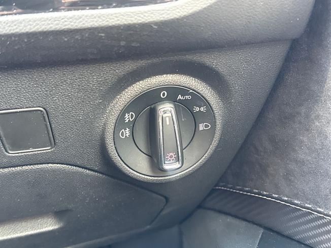 SEAT Leon Photo 21