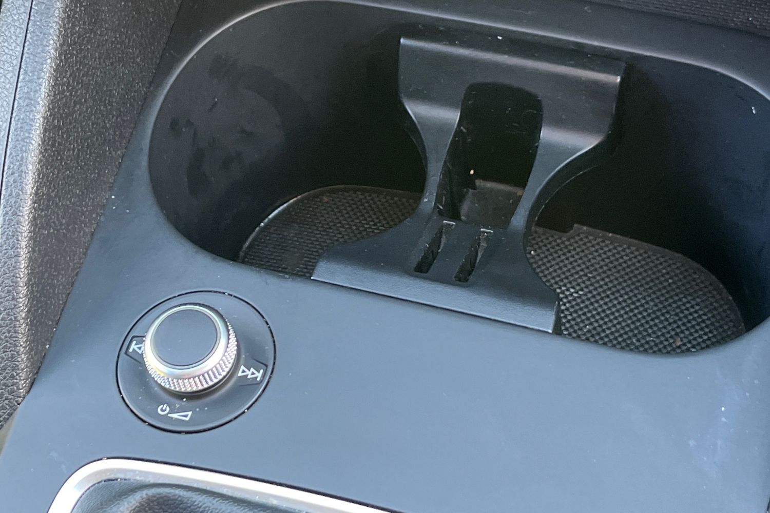 Audi Q2 Photo 32