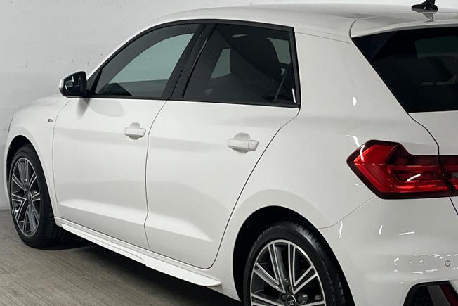 Audi A1 Photo 26