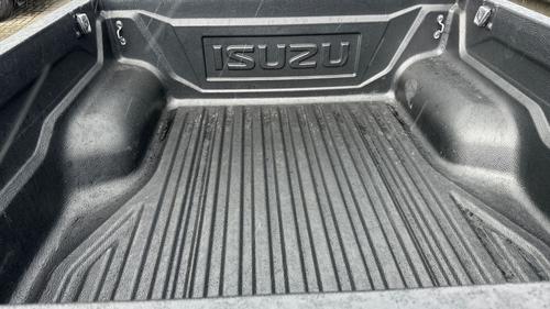 Isuzu D-MAX Photo autoimg-6982124790f236baea81679335a7d33af8964da6.jpg