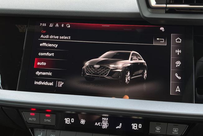 AUDI A3 Photo 32
