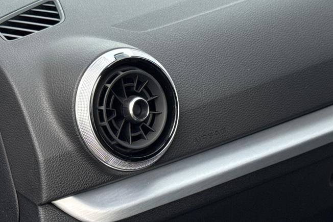 AUDI Q2 Photo 44