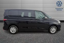 VOLKSWAGEN Multivan Photo 4