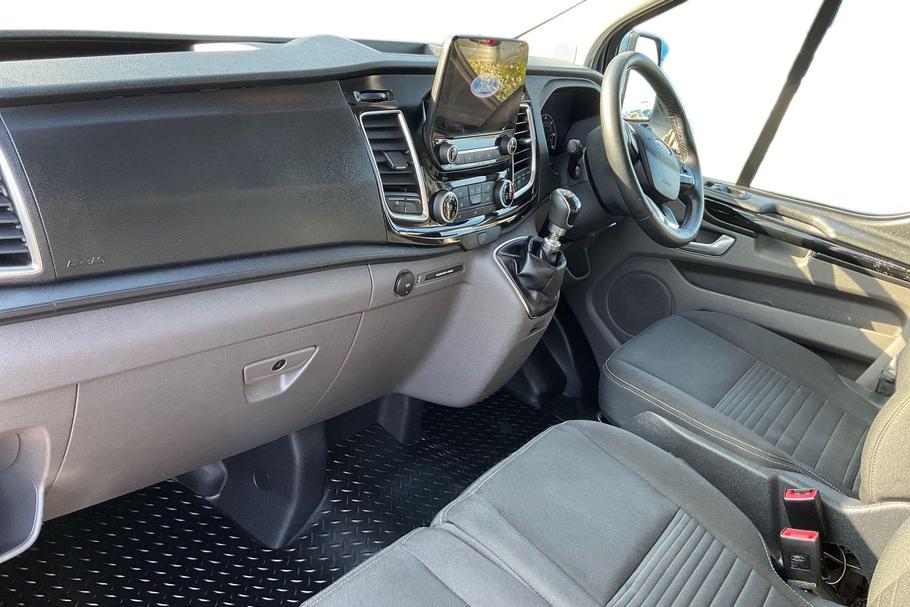 Used FORD TRANSIT CUSTOM YO23NPE 3