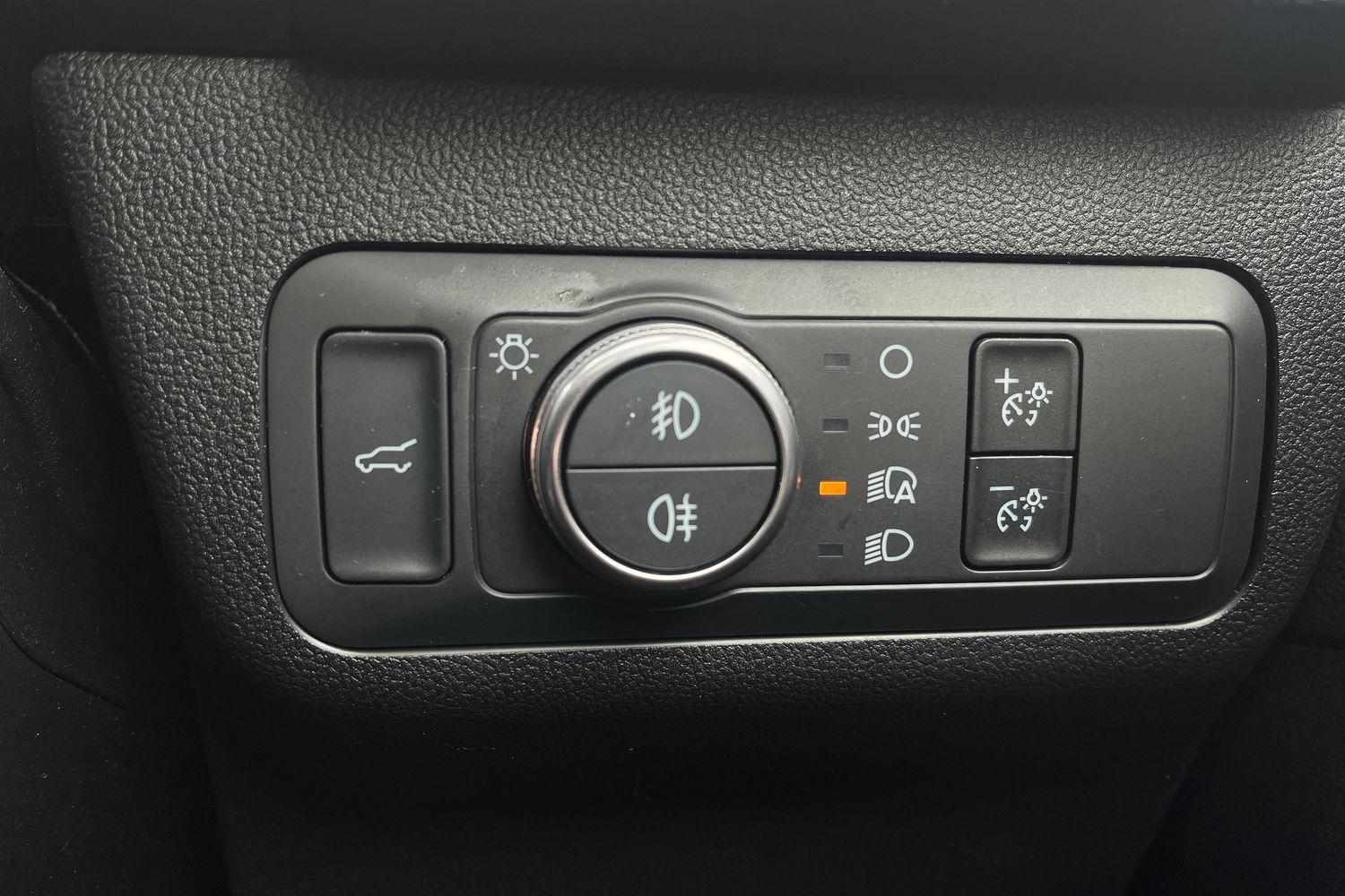 Ford KUGA Photo 22