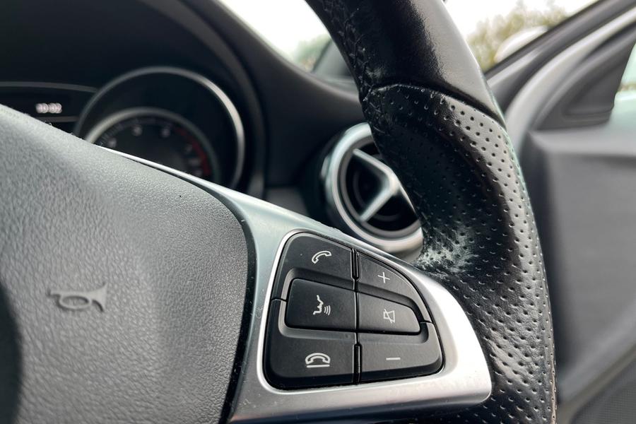 Mercedes-Benz GLA Photo autoimg-69a0366a59dba13432035de872c18f5fce703513.jpg