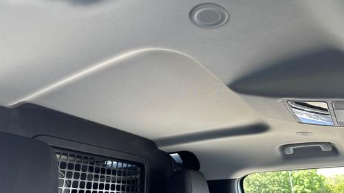 Land Rover Defender Photo autoimg-69a15bbfa41f6d96b24e769822ffe6a2342f9ec0.jpg