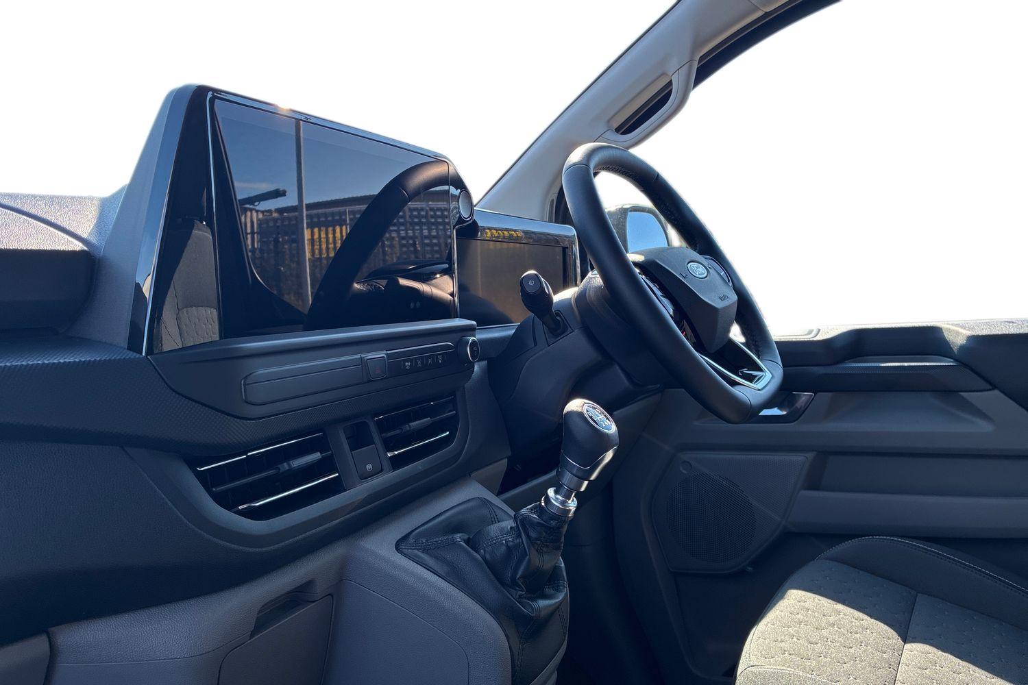 Ford TRANSIT CUSTOM Photo 2