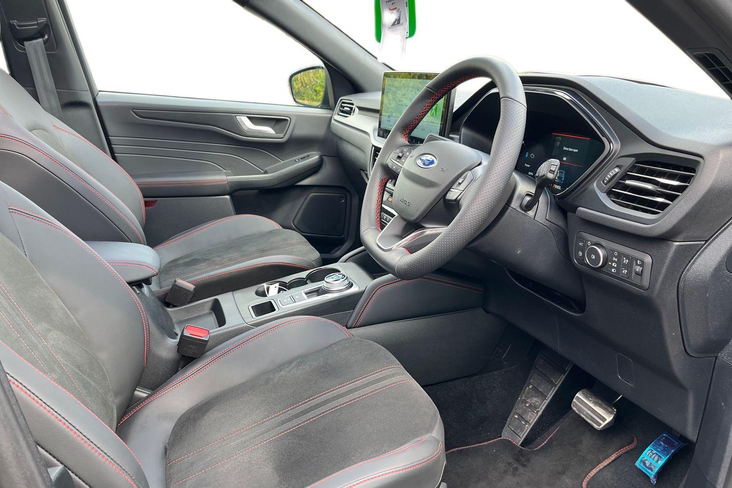 Ford KUGA Photo 8