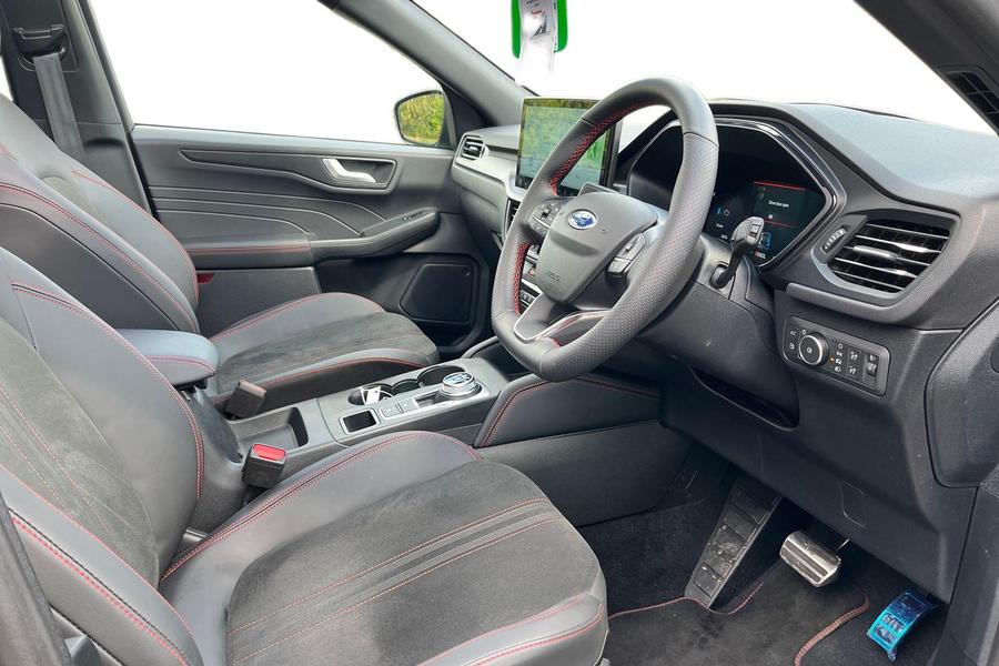 Ford KUGA Photo autoimg-69a29e10d213a85da748f0457617b907f3664c3b.jpg
