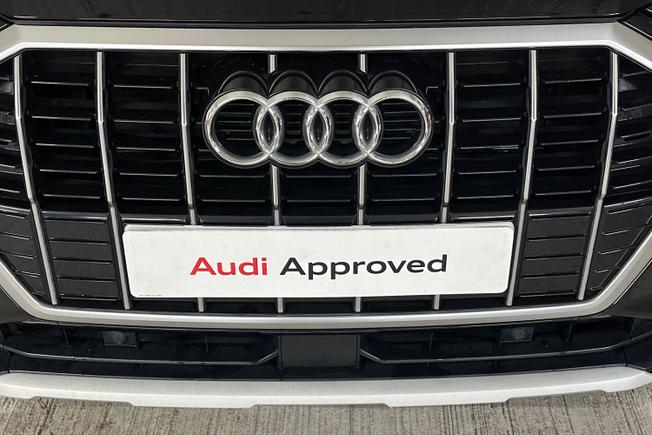AUDI Q3 Photo 39