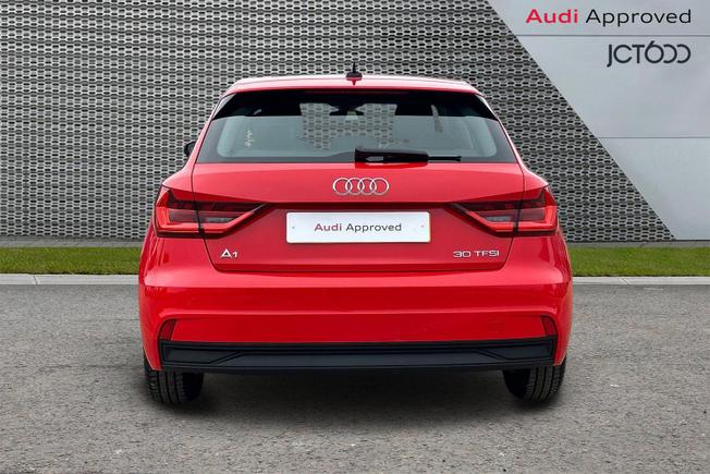 AUDI A1 Photo 7