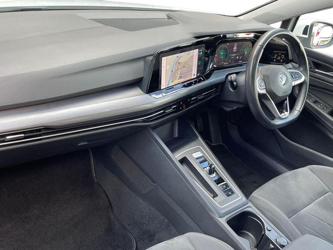 Volkswagen Golf Photo 2