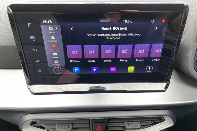 SEAT Ibiza Photo 13