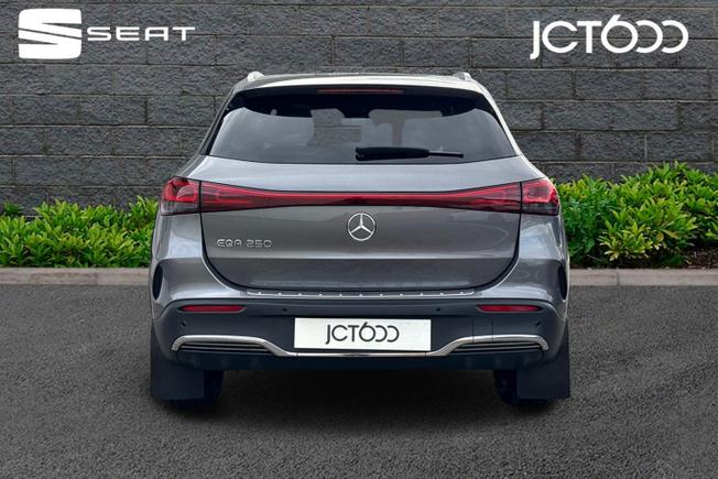 MERCEDES-BENZ Eqa Photo 7