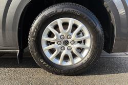 VOLKSWAGEN Transporter Photo 5