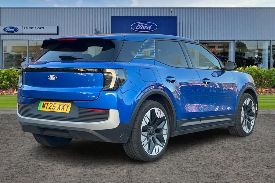 Ford Explorer Photo autoimg-69b939b740aeb173a4debf4fc2b8e23c8458b2df.jpg