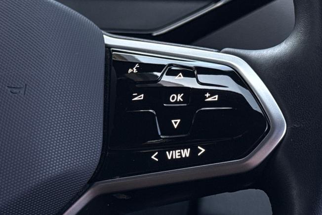 VOLKSWAGEN Id.5 Photo 17